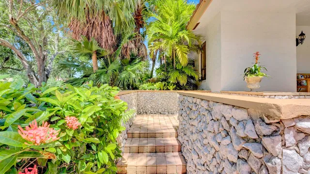 Colonnade Boca Raton Residence photo 6