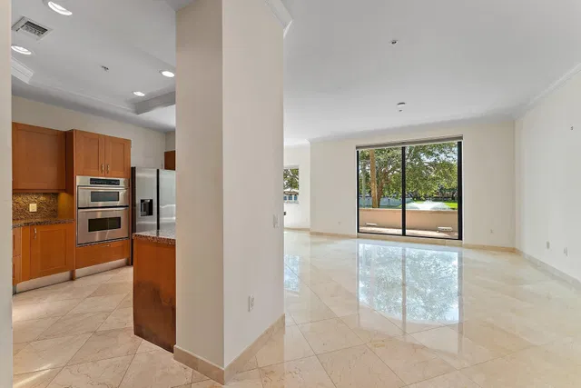 The Landmark Palm Beach Gardens Unit 102c photo 6