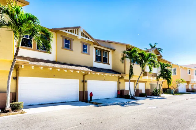 Cityside West Palm Beach Unit 4 photo 3