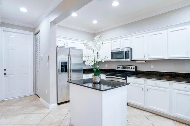 Cityside West Palm Beach Unit 4 photo 5