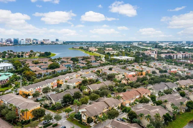 Cityside West Palm Beach Unit 4 photo 36