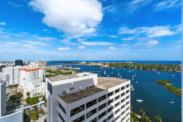 The Plaza of The Palm Beaches Unit 27a photo 24