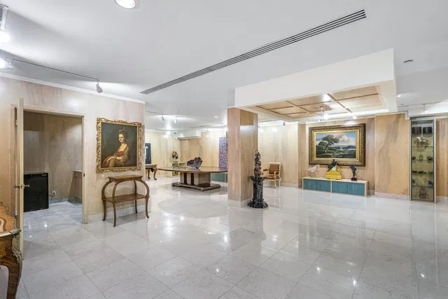 The Plaza of The Palm Beaches Unit 27a photo 38