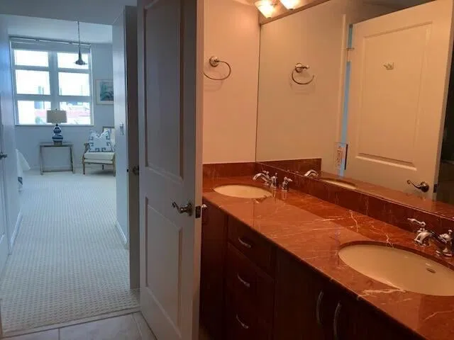 The Metropolitan Unit 514 photo 9