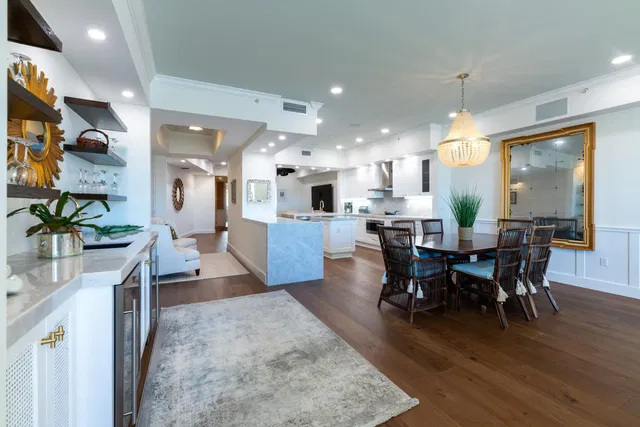 Esplanade Grande Unit 1102 photo 4