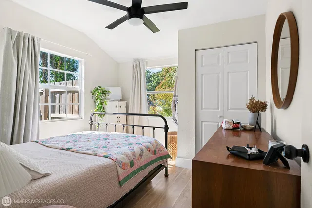 Residence photo 9