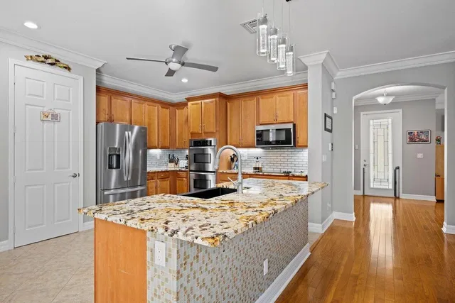 Canterbury Place Residence photo 12