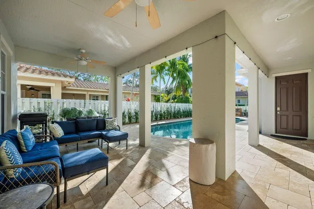 Canterbury Place Residence photo 32
