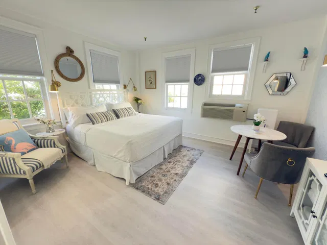 235 Sunrise Avenue #2002