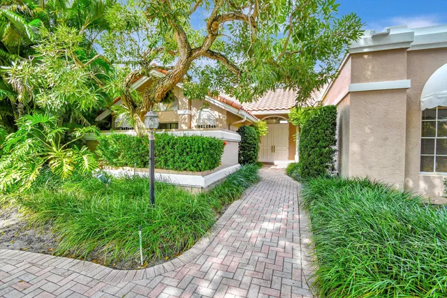 Boca Grove Residence photo 6