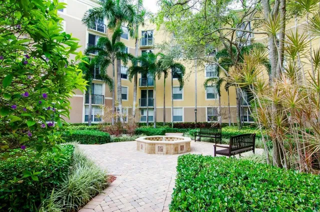 Courtyards in Cityplace Unit 309 photo 11