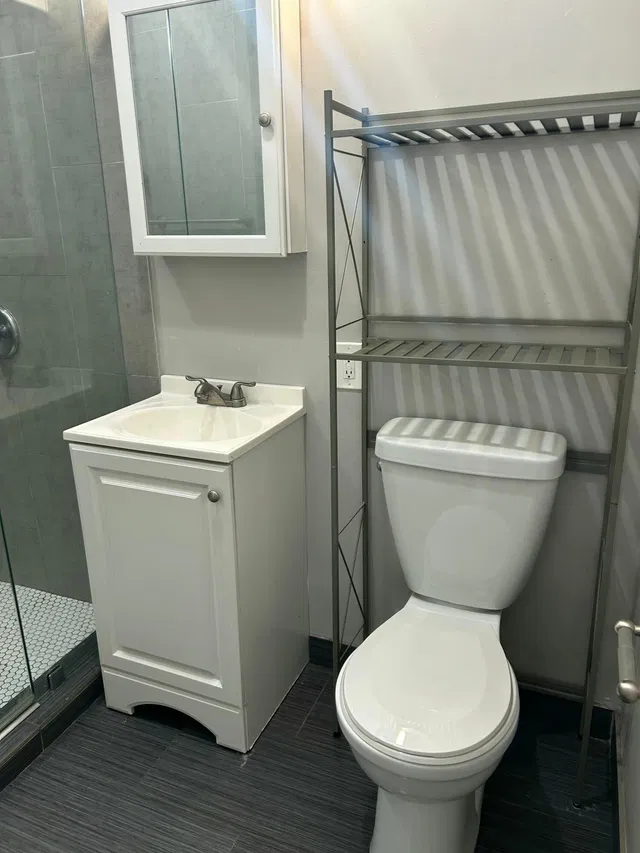 Unit #3 photo 6