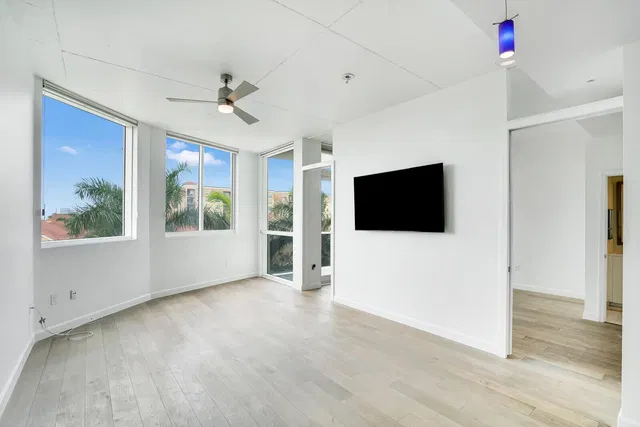 Villa Lofts Unit 501 photo 6