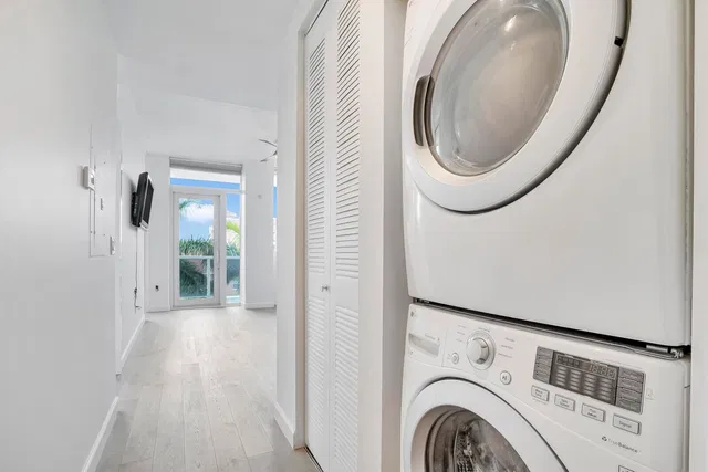 Villa Lofts Unit 501 photo 17