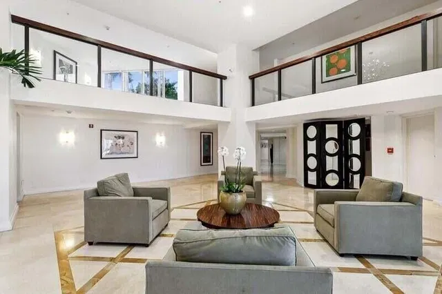 Villa Lofts Unit 501 photo 29