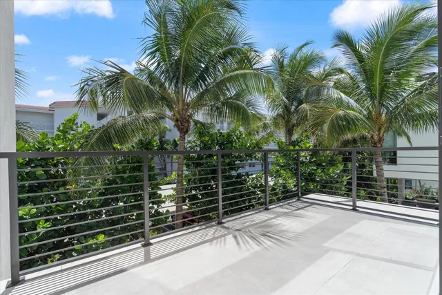 The Estates at Ocean Delray Residence photo 51