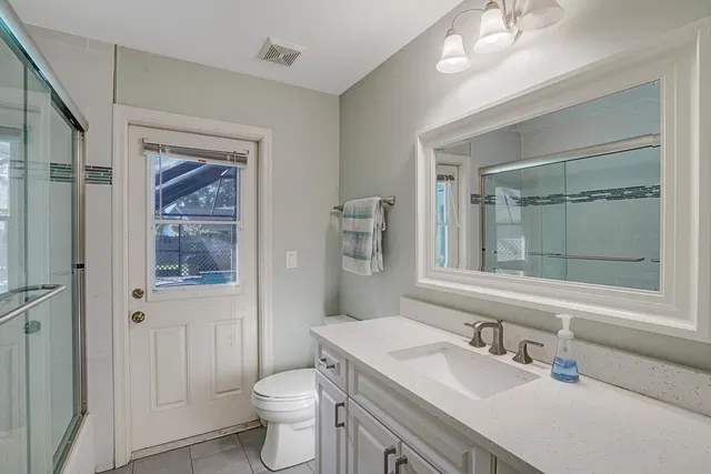  Residence photo 34