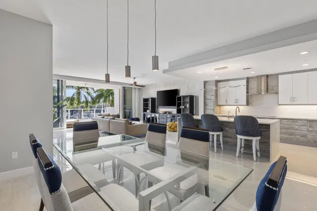 Azure Palm Beach Gardens Unit 206 photo 4