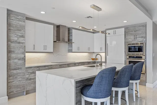 Azure Palm Beach Gardens Unit 206 photo 5