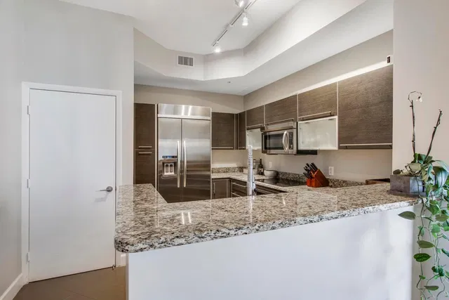 CityPlace South Tower Unit 910 photo 6