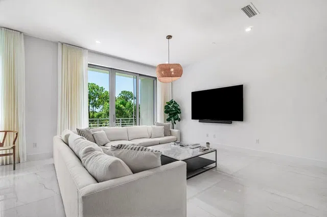 Moderne Boca Residence photo 8