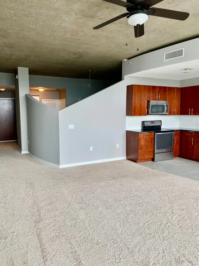 The Edge Unit 309 photo 6