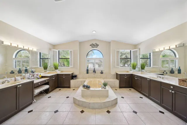 Saturnia Boca Raton Residence photo 36