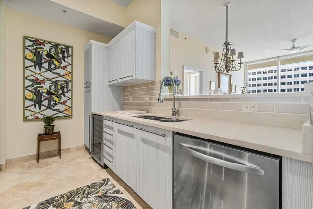 CityPlace South Tower Unit 908 photo 7