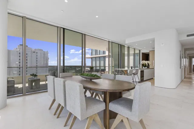 La Clara Palm Beach Unit 1104 photo 7