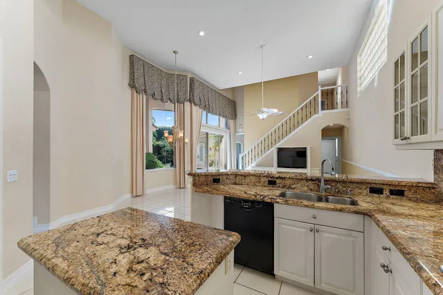 PGA National Palm Beach Gardens Residence photo 35