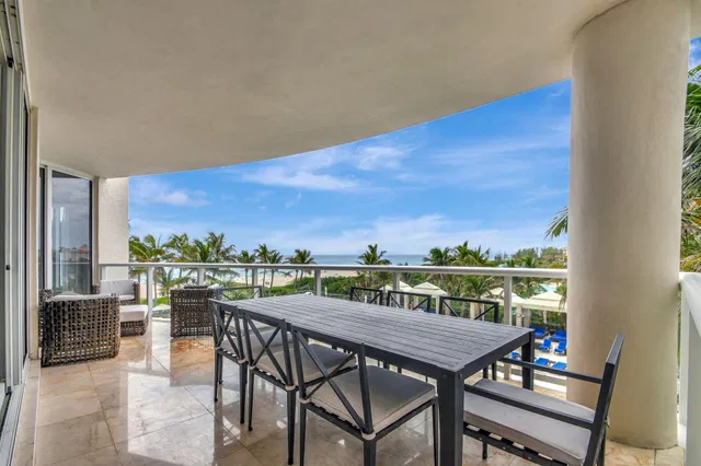 Ritz Carlton Residences Singer Island Unit 304a photo 4