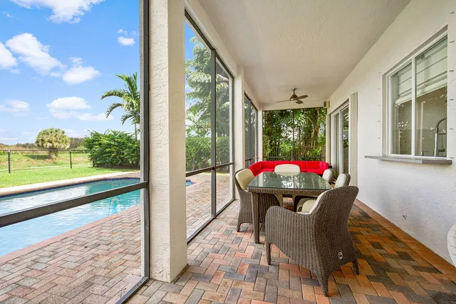 Saturnia Boca Raton Residence photo 6