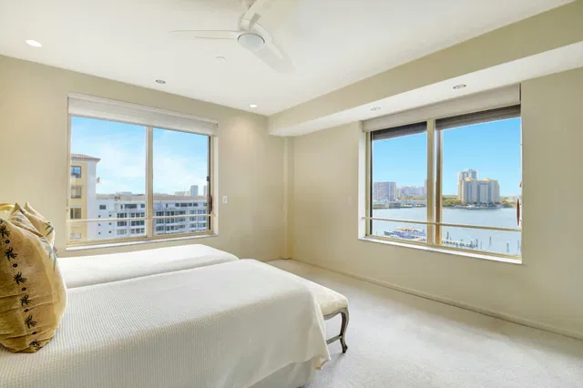 Palm Beach Biltmore Unit 605 photo 2
