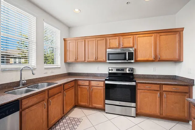 Cityside West Palm Beach Unit 8 photo 6