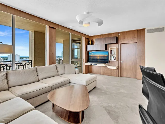 CityPlace South Tower Unit 1602 photo 8