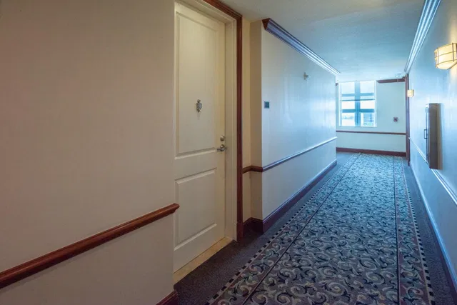 The Metropolitan Unit 819 photo 4