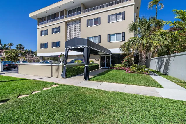 227 Brazilian Avenue #3a