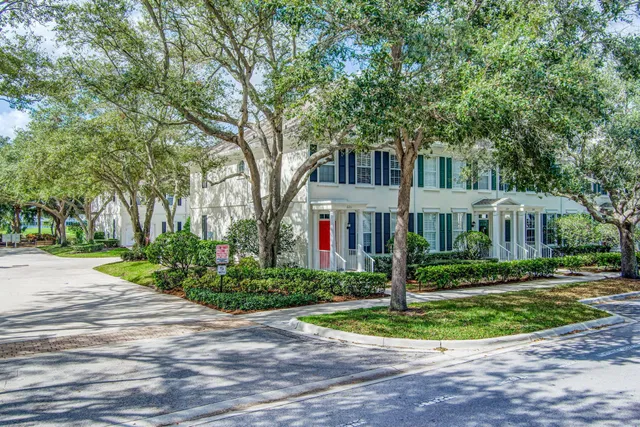 Charleston Court at Abacoa Residence photo 27
