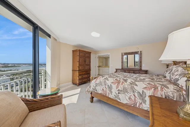 Tiara Singer Island Unit 25-H photo 9