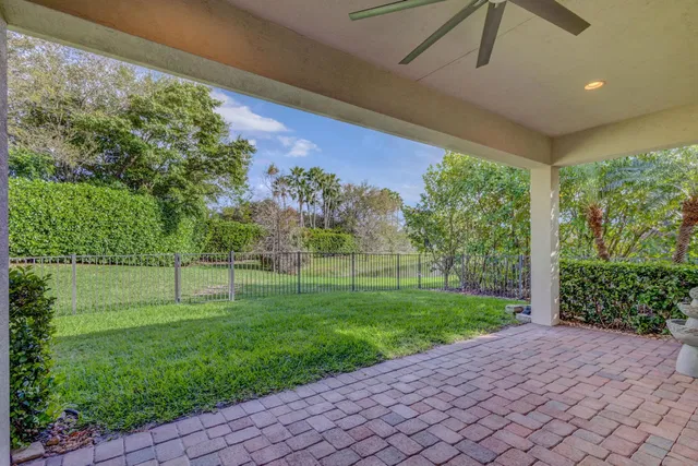 Paloma Palm Beach Gardens Residence photo 17