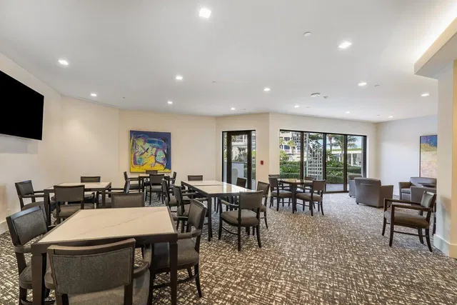 Sloan's Curve Palm Beach Unit 508s photo 32