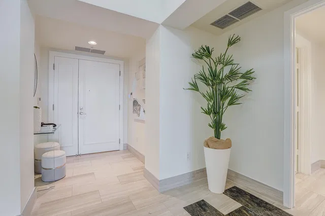 The Landmark Palm Beach Gardens Unit 303a photo 9