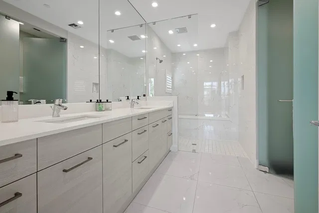 Moderne Boca Residence photo 29
