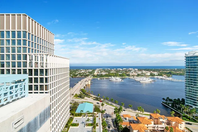 Downtown West Palm Beach Unit 2s photo 3