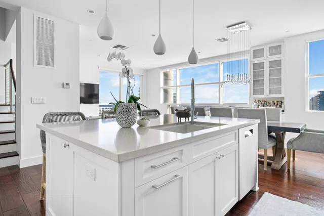 Downtown West Palm Beach Unit 2s photo 9
