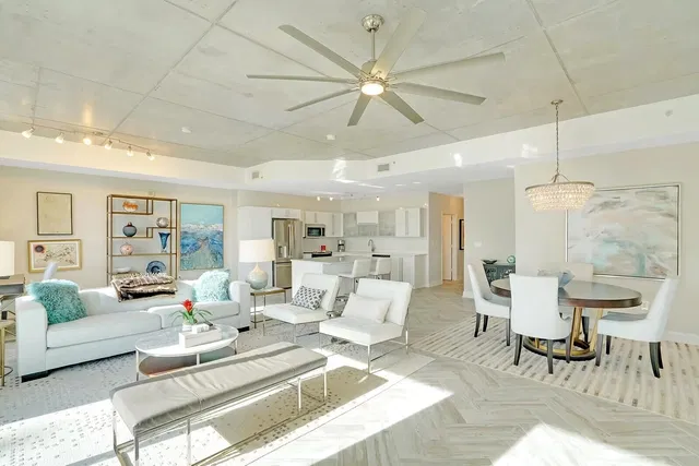 Villa Lofts Unit 902 photo 9