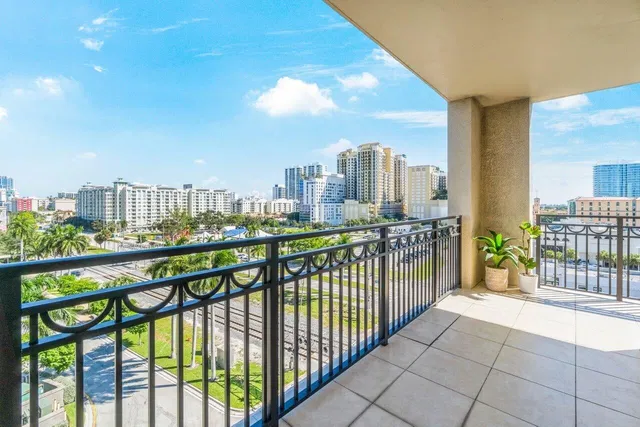 CityPlace South Tower Unit 702 photo 9