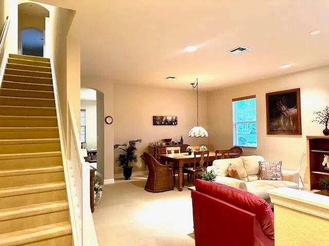 Canterbury Place Residence photo 8