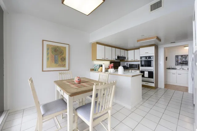 The Plaza of The Palm Beaches Unit 10f photo 9