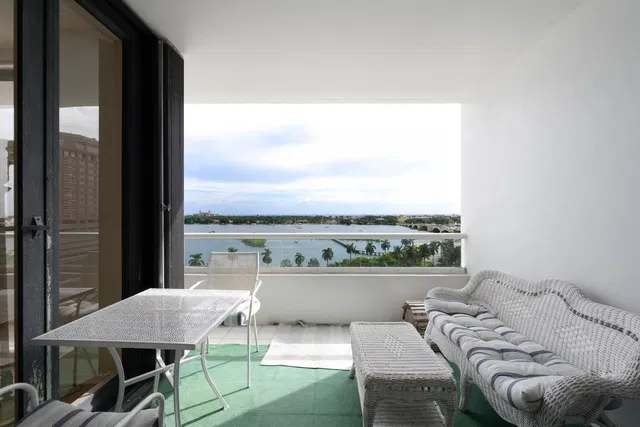 The Plaza of The Palm Beaches Unit 10f photo 10